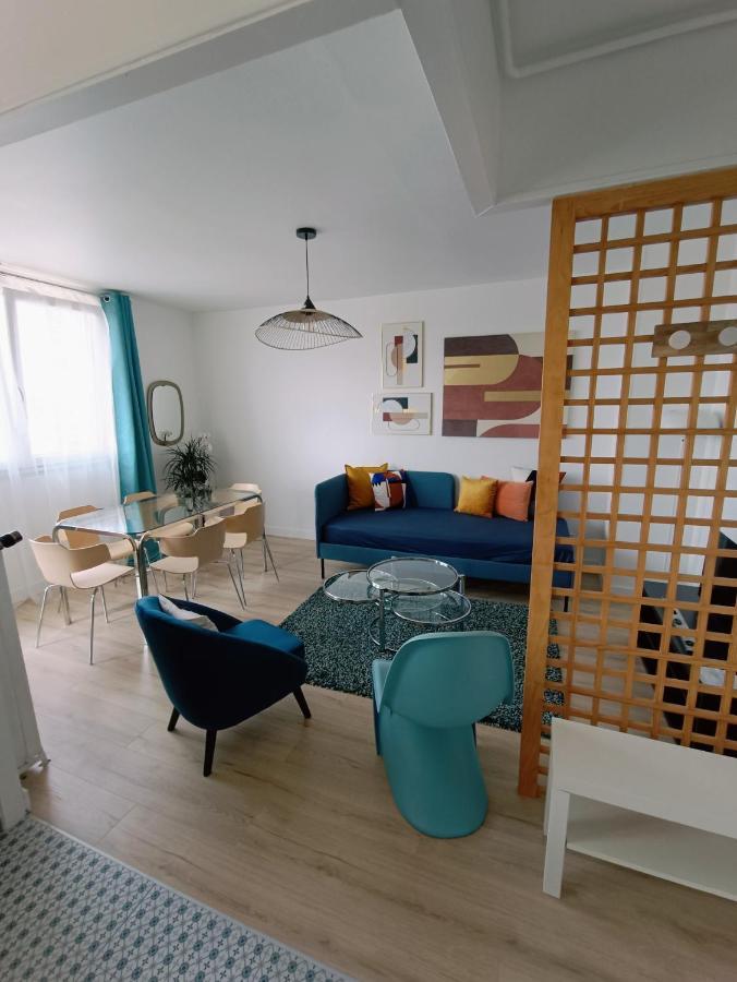 Chelles Centre Ville 2 Chambres Pres Des Bords De Marne 10 Minutes A Pieds De La Gare De Chelles-Gournay 5 Minutes De La Gare De Vaires-Sur-Marne 20 Minutes De Disneyland Jusqu'A 5 Couchages Possibles Luaran gambar